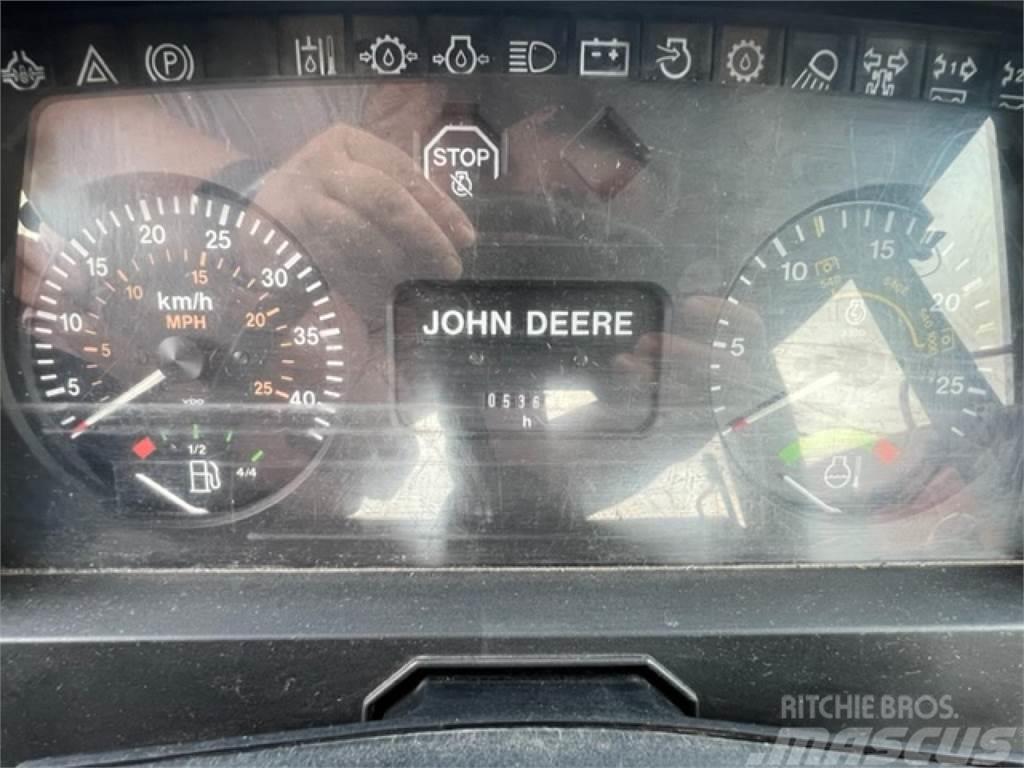 John Deere 6100 Τρακτέρ