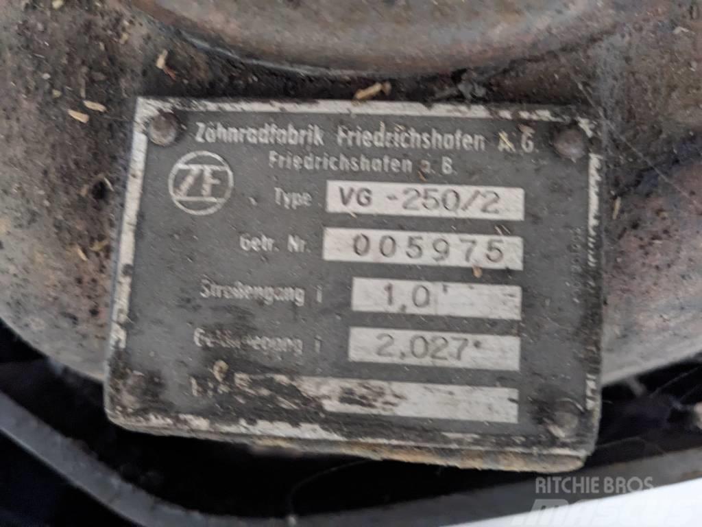 ZF Verteilergetriebe VG-250/2 Μετάδοση