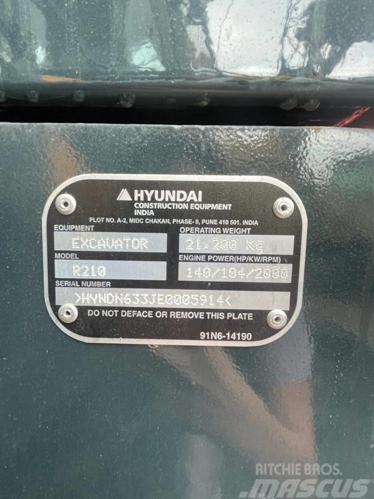 Hyundai R210 Εκσκαφείς με ερπύστριες