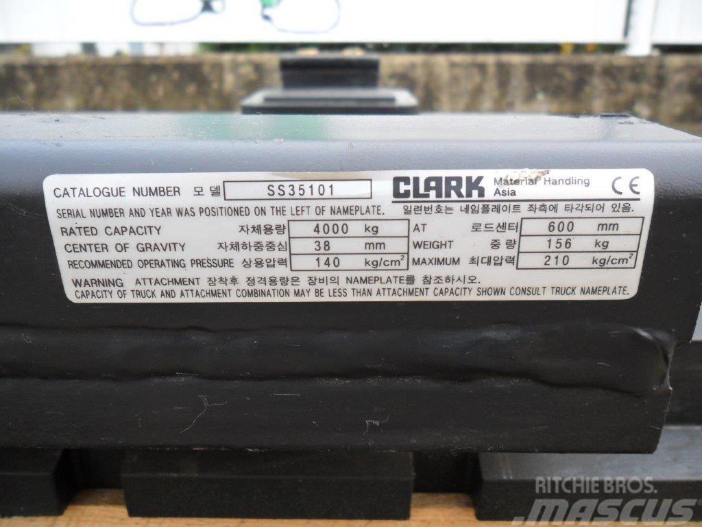 Clark Seitenschieber FEM3 - 1350mm Δικράνες