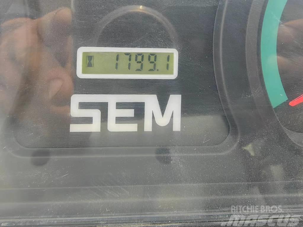 SEM 656D Φορτωτές με λάστιχα (Τροχοφόροι)