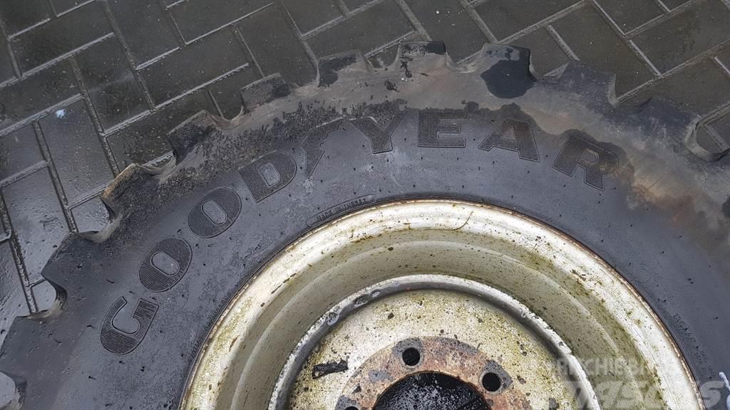 Goodyear 340/80-R18 IND - Tyre/Reifen/Band Ελαστικά και ζάντες