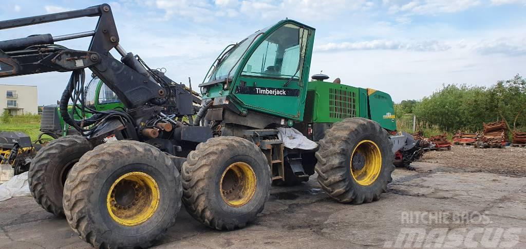 Timberjack 1470D Demonteras / For parts Υδραυλικά