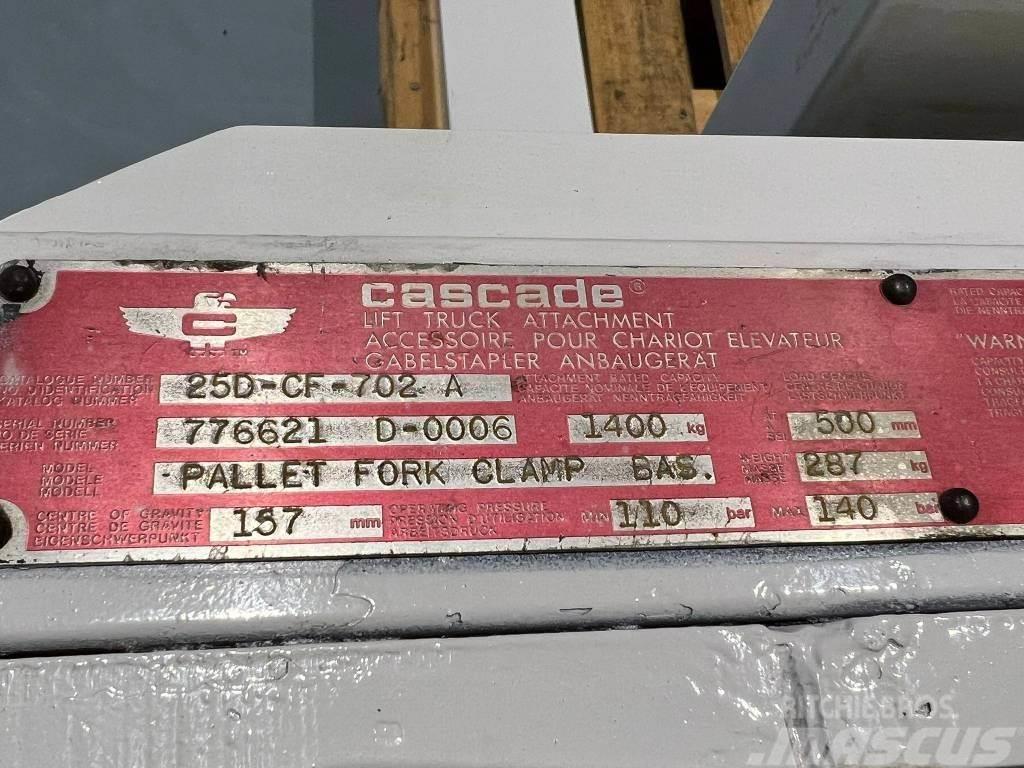 Cascade 25D-CF-702 A Άγκιστρα δικράνας