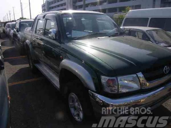 TOYOTA HILUX DOUBLE CABIN Αυτοκίνητα