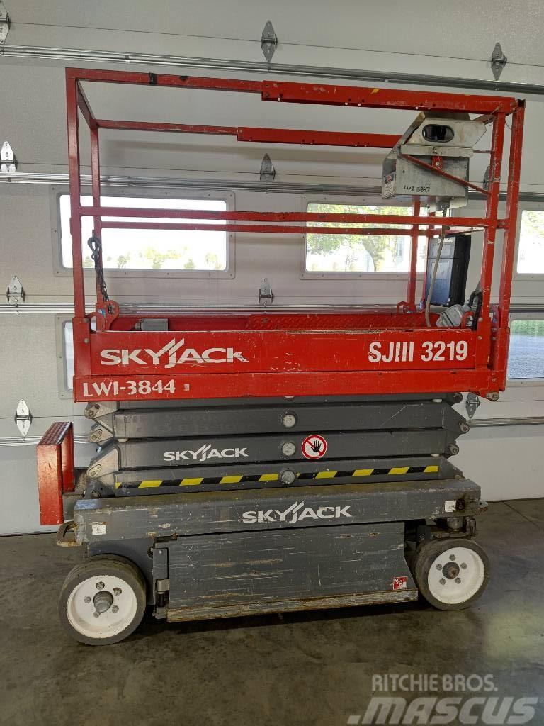 SkyJack SJ III 3219 Ανυψωτήρες ψαλιδωτής άρθρωσης