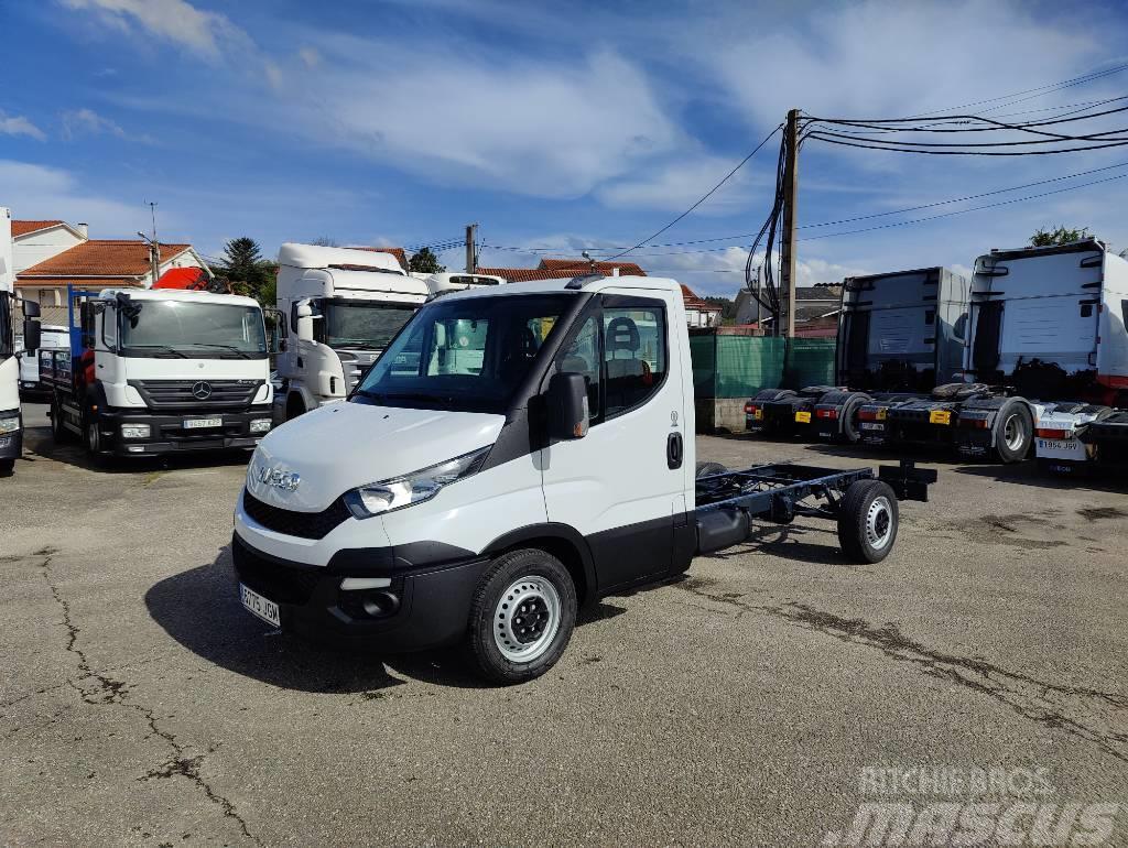 Iveco Daily 35 S 13V Φορτηγά Σασί
