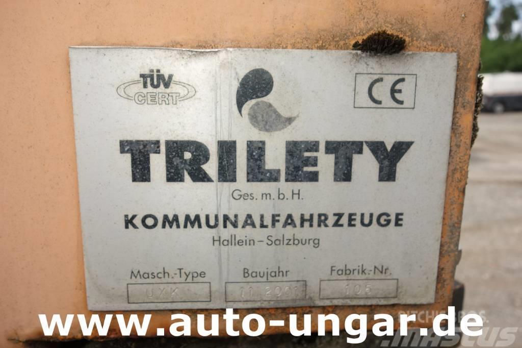 Multicar Trilety Kehraufbau für Multicar Bj. 2001 Kehraufsa Σκούπες