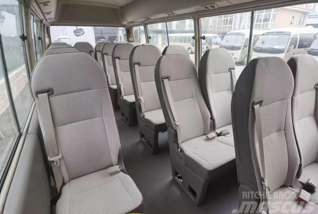 Toyota Coaster Μίνι λεωφορεία