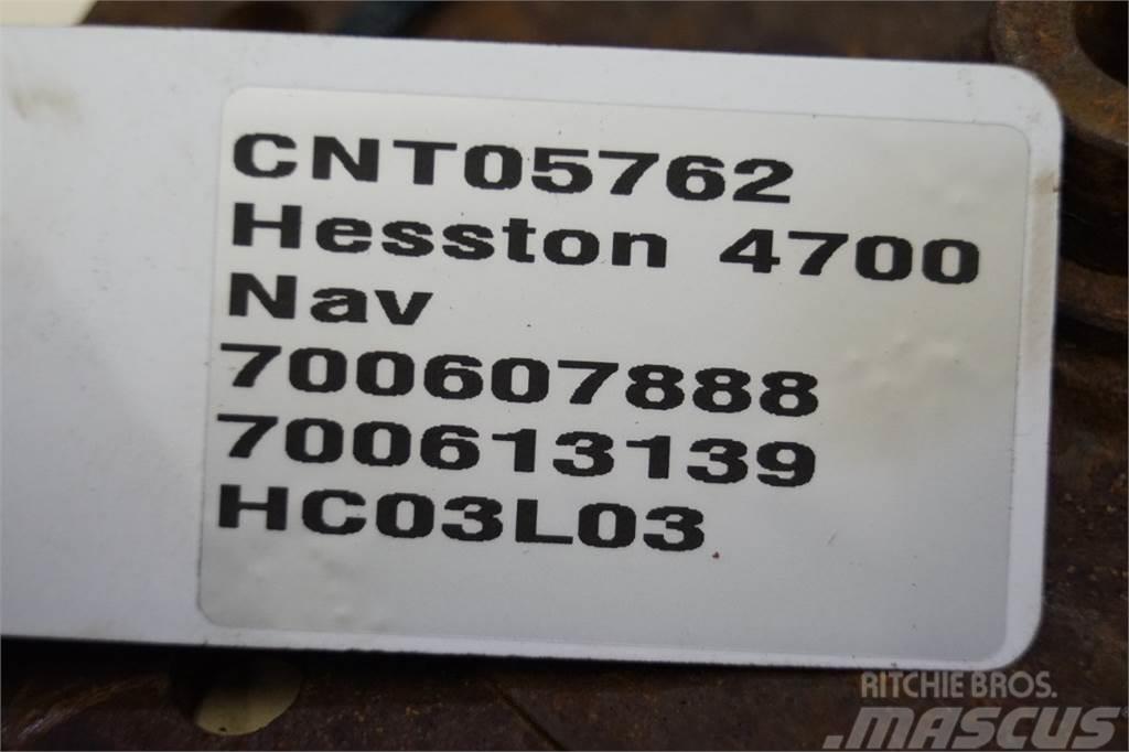 Hesston 4700 Λοιπός εξοπλισμός συγκομιδής χορτονομής