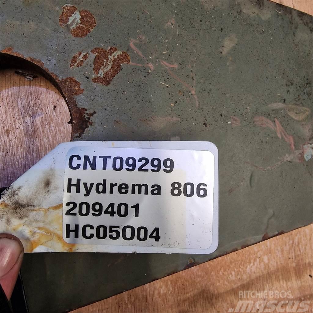Hydrema 806 Μπούμες και κουτάλες