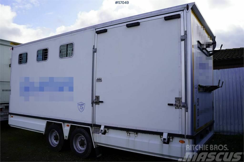  VANS BARBOT Specialbyggd hästtransport Φορτηγά μεταφοράς ζώων