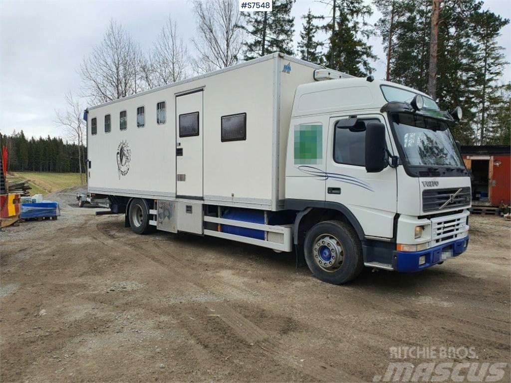 Volvo FM7 Φορτηγά μεταφοράς ζώων
