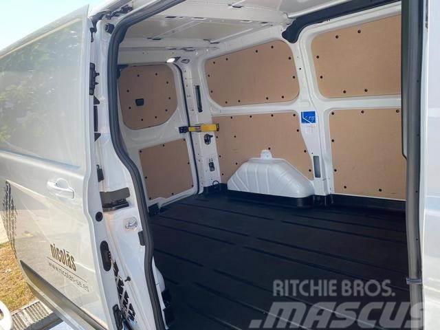 Ford Transit Custom FT 300 L1 Van Trail 130 Κλούβες με συρόμενες πόρτες