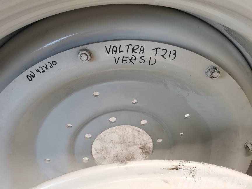 Valtra T213 Versu {DW 42X20}  rim Ελαστικά και ζάντες