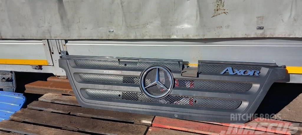 Mercedes-Benz Axor 1824 9448800085 GRILL Καμπίνες και εσωτερικό