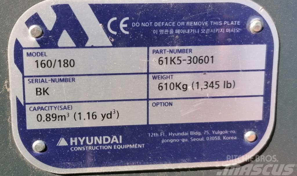 Hyundai 0.89m3_HX180 Κουβάδες
