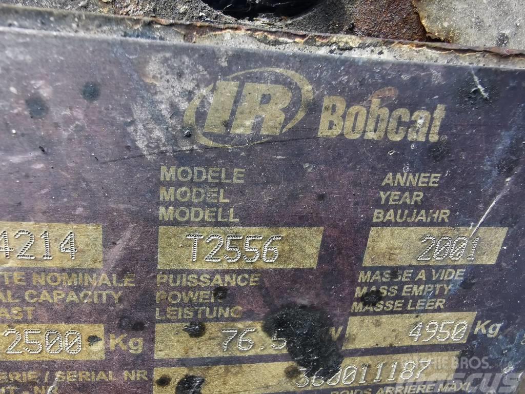 Bobcat T 2556 2001r.Parts Εκσκαφείς Φορτωτές τύπου JCB