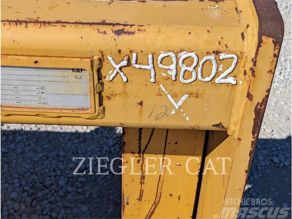 CAT 953 TRACK TYPE LOADER FORK PIN ON 72 Δικράνες