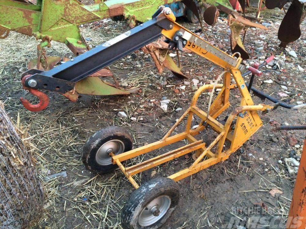 Probst manual operated wheeled hydraulic crane £250 plus  Άλλα εξαρτήματα