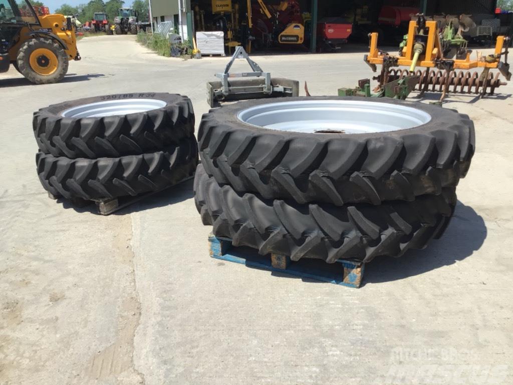 Stocks Row crop wheels and tyres Διπλοί τροχοί