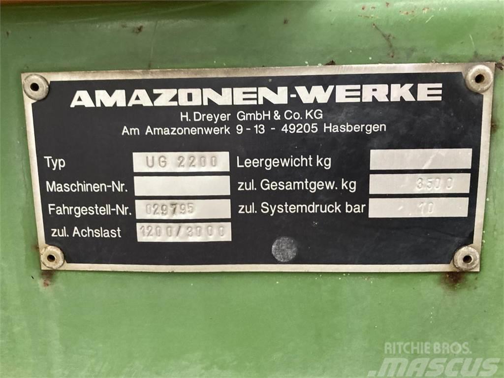 Amazone UG 2200 Ρυμουλκούμενα ψεκαστικά