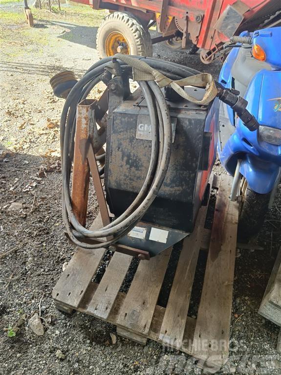  - - -  GMR hydraulik pumpe til traktor Συστήματα άρδευσης