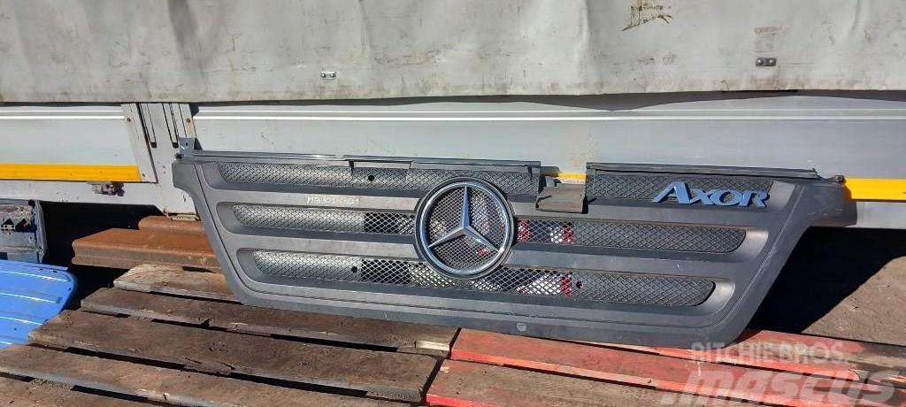 Mercedes-Benz Axor 1824 9448800085 GRILL Καμπίνες και εσωτερικό