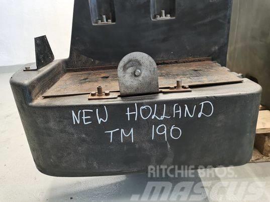 New Holland TM 175 fuel tank Καμπίνες και εσωτερικό