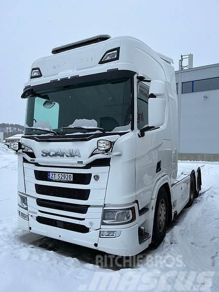 Scania R580 6X4 Hydraulikk, brøytefeste/uttak for spreder Τράκτορες