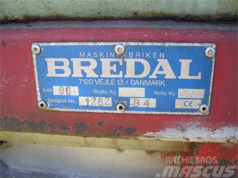 Bredal B 4 Διαστρωτήρες ανοργάνων