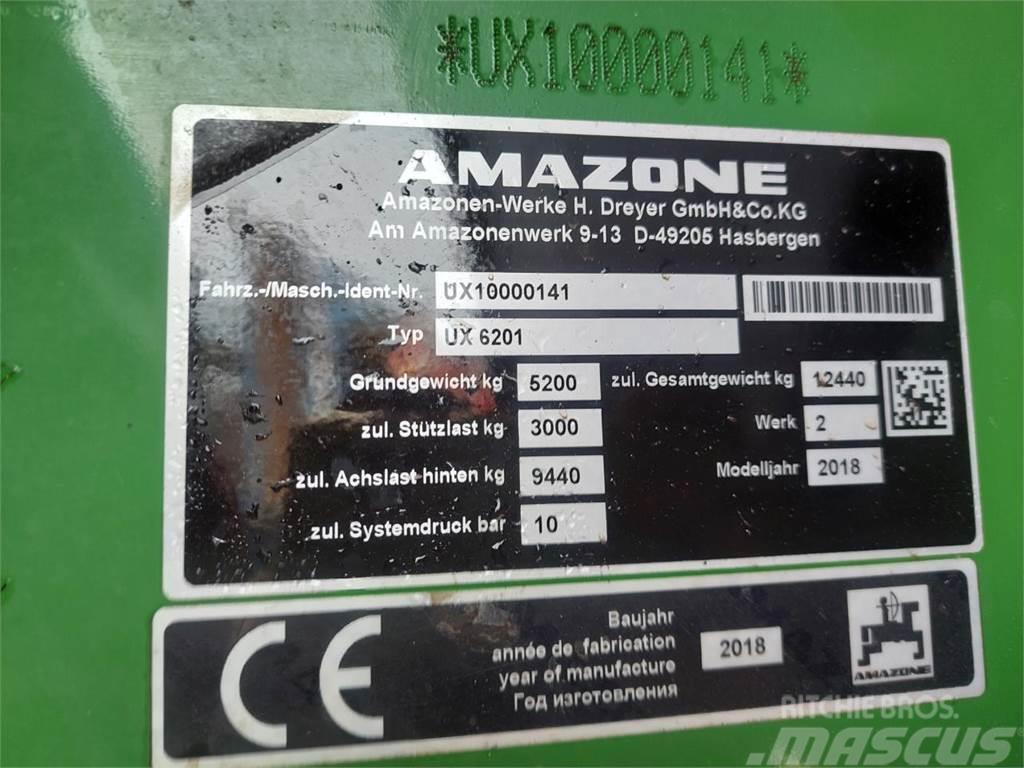 Amazone UX 6201 Super - 24-30-36m Ρυμουλκούμενα ψεκαστικά