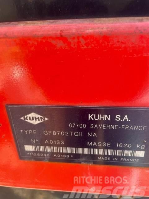 Kuhn GF8702 Τσουγκράνες και χορτοξηραντικές μηχανές