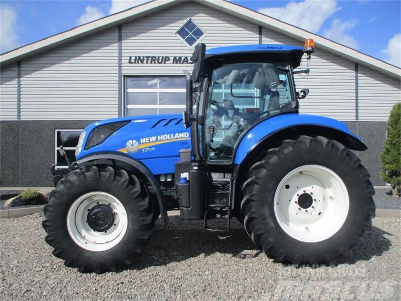 New Holland T7.175 AutoCommand med Frontlift & FrontPTO Τρακτέρ
