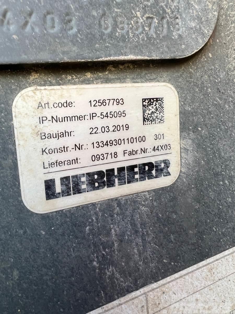 Liebherr L586 Φορτωτές με λάστιχα (Τροχοφόροι)