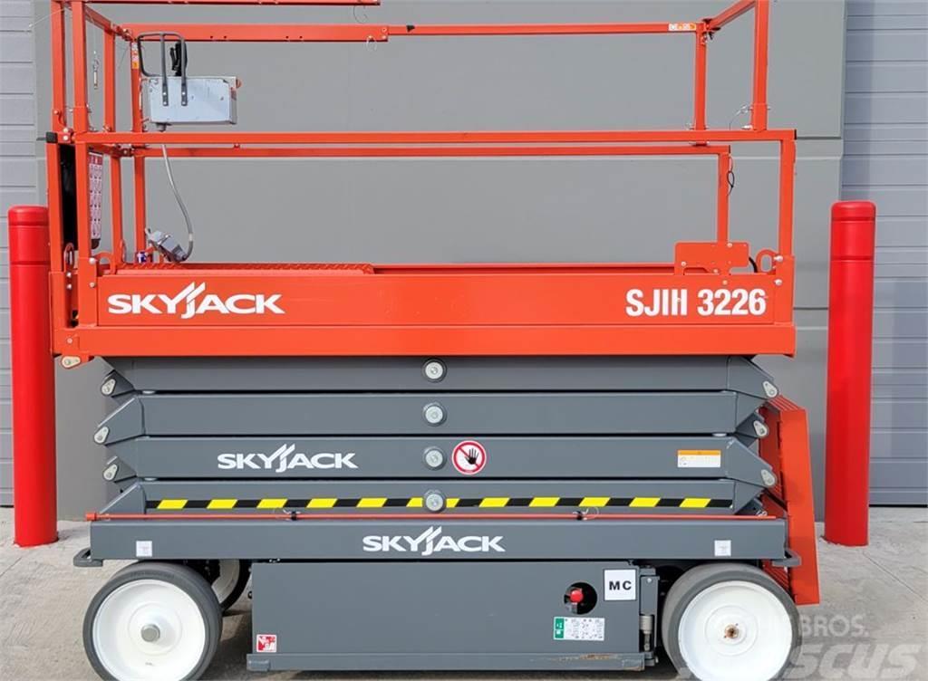 SkyJack SJ3226 Άλλα