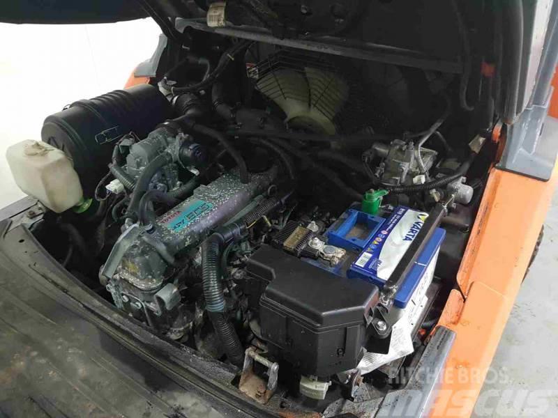 Toyota 8FGF30 Περονοφόρα ανυψωτικά κλαρκ με φυσικό αέριο LPG