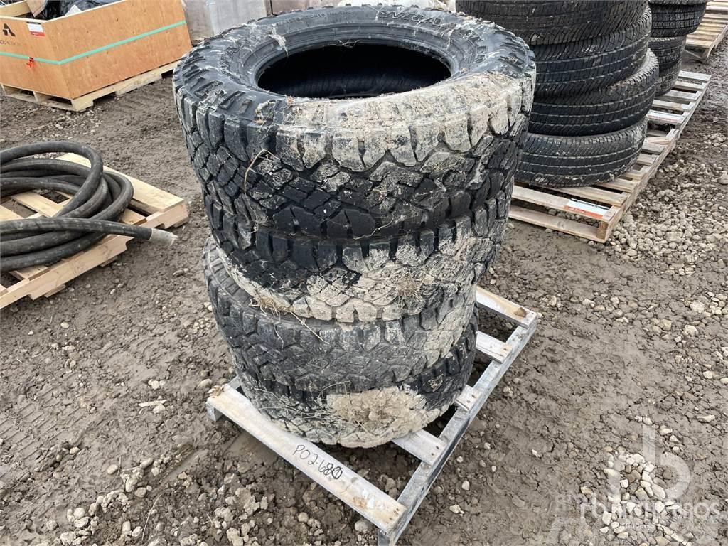 Goodyear Quantity of (4) 275/70R18 Ελαστικά και ζάντες