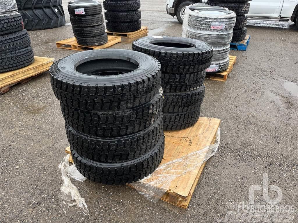 Grizzly Quantity of (4) 215/75R17.5 (Un ... Ελαστικά και ζάντες