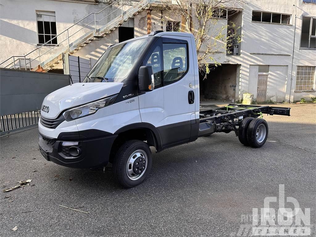 Iveco DAILY 50-150 Φορτηγά Σασί