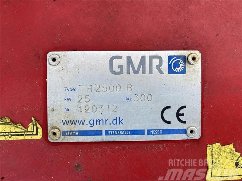 GMR TH 2500B Χορτοκοπτικά επιβίβασης και έλξης