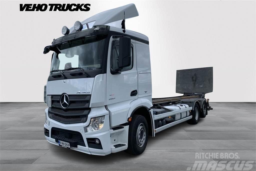 Mercedes-Benz Actros L2551 L/6x2 Φορτηγά για εμπορευματοκιβώτια