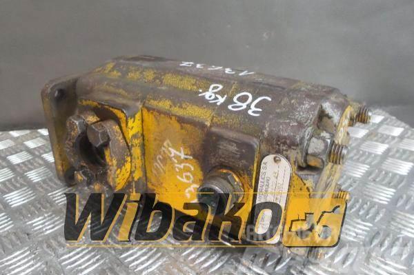 Commercial Hydraulic pump Commercial D51PA0245 Υδραυλικά